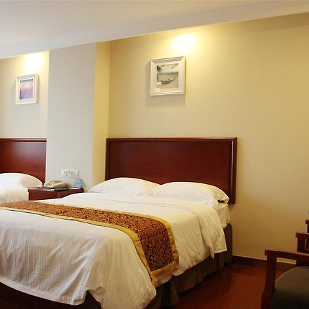 Greentree Alliance Guangxi Hezhou Babu District Lingfeng Square Hotel Eksteriør billede