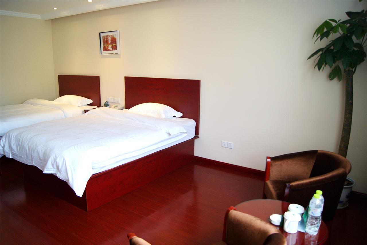 Greentree Alliance Guangxi Hezhou Babu District Lingfeng Square Hotel Eksteriør billede